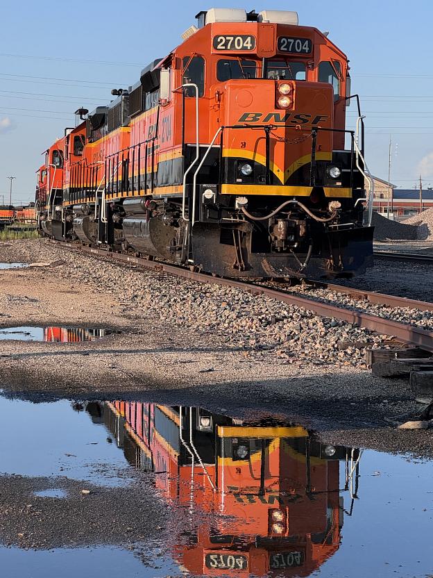 SantaFe Engine 2704 Reflection